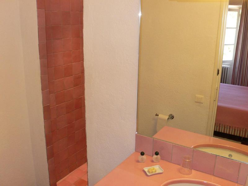 La Figuière 3*
